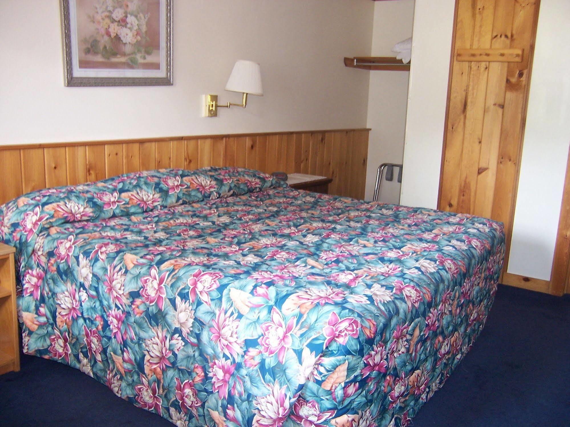 Killington Pico Motor Inn Exterior photo